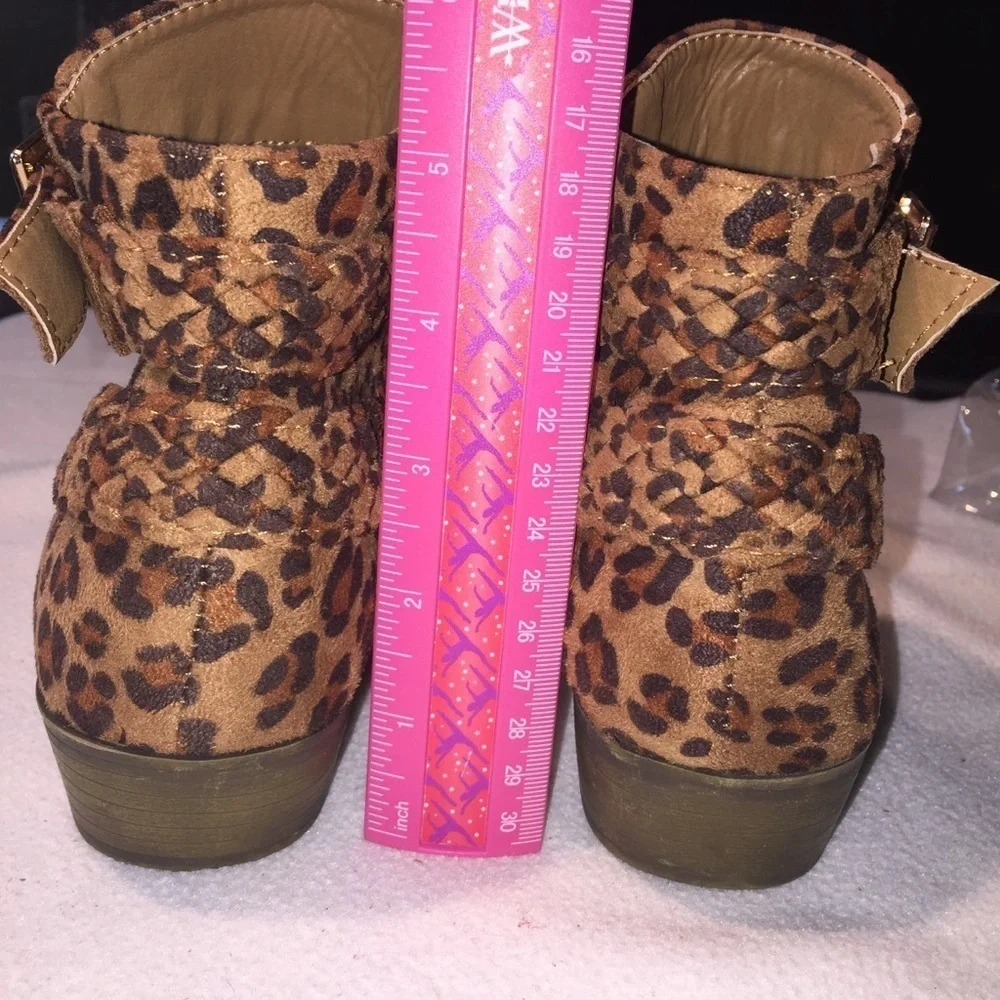 Weeboo ankle braided strap leopard bootie